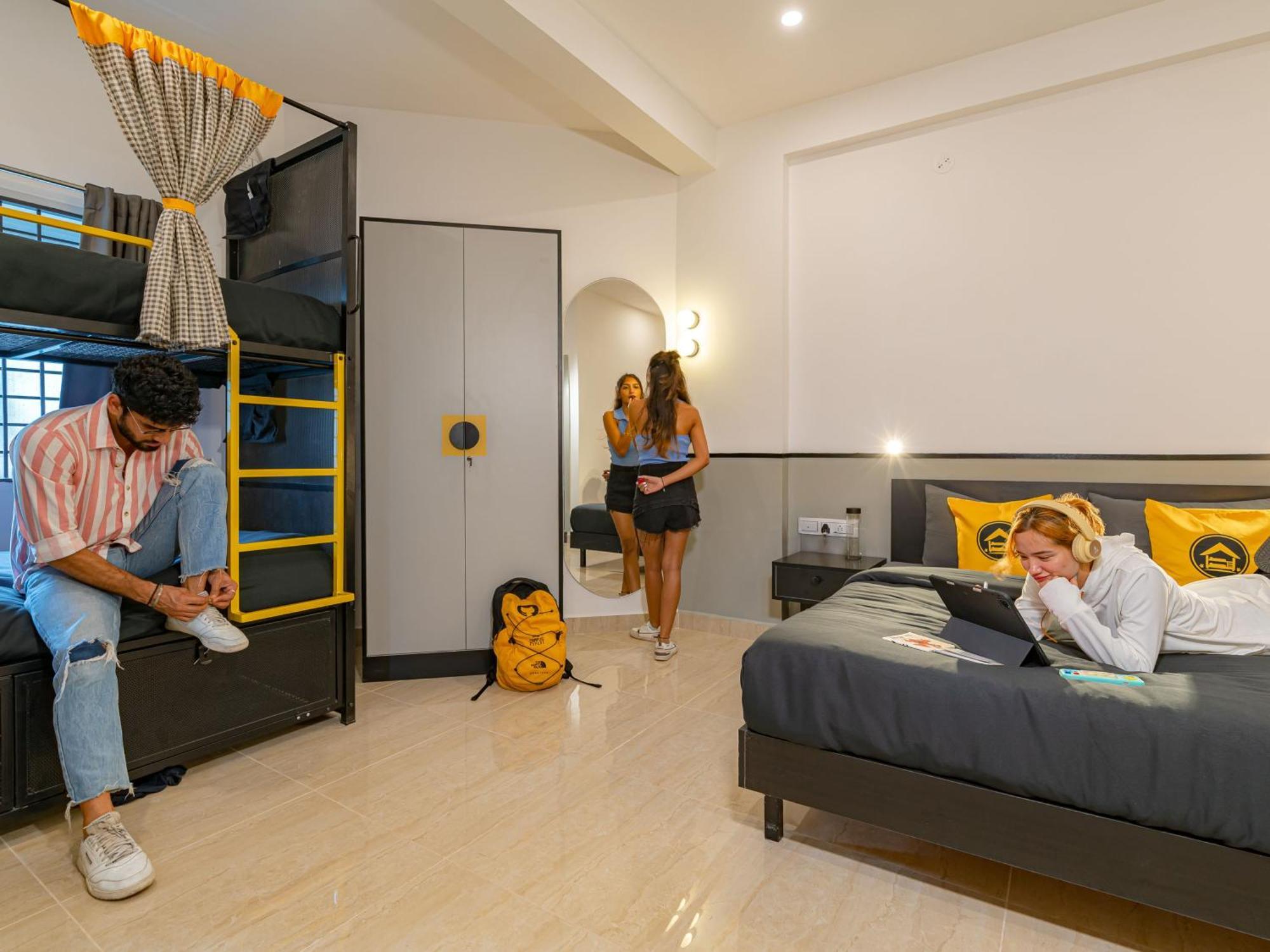 The Hosteller Bangalore, Koramangala Exterior photo
